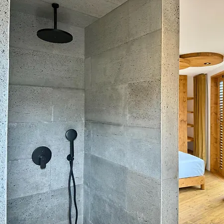 Vila Canaryislandshost I Petra