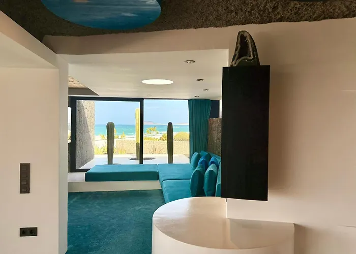 Canaryislandshost I Petra Villa