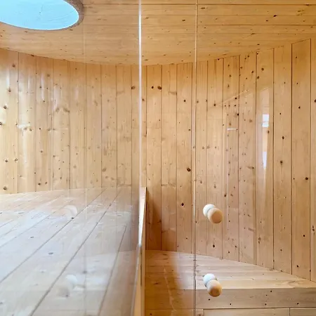 Canaryislandshost I Petra فامارا